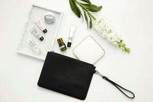 CLASSIC POUCH - BLACK